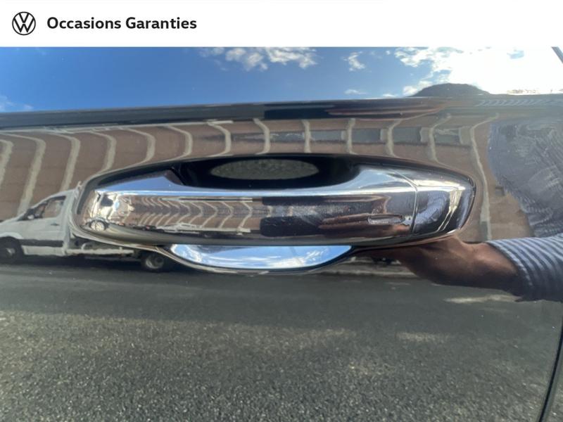 Voitures occasions VOLKSWAGEN T-Roc Cabriolet R-Line Paris