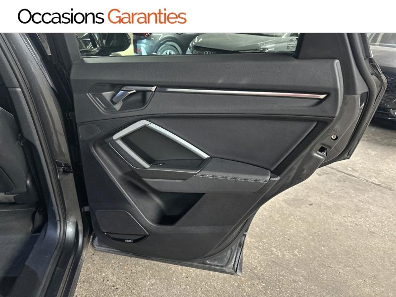 Voitures occasions Audi Q3 S line Paris