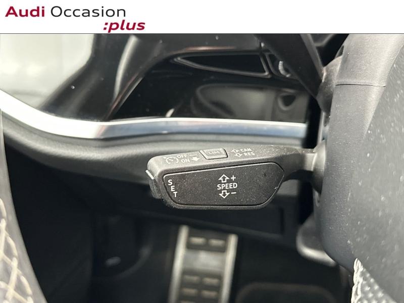 Voitures occasions Audi Q3 S line Paris