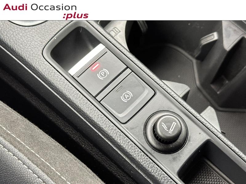 Voitures occasions Audi Q3 S line Paris
