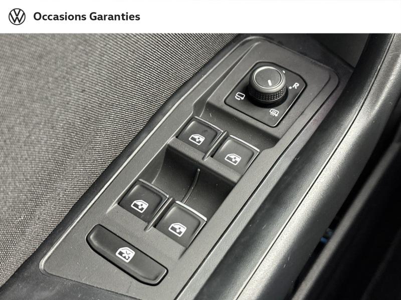 Voitures occasions VOLKSWAGEN T-ROC Lounge Paris