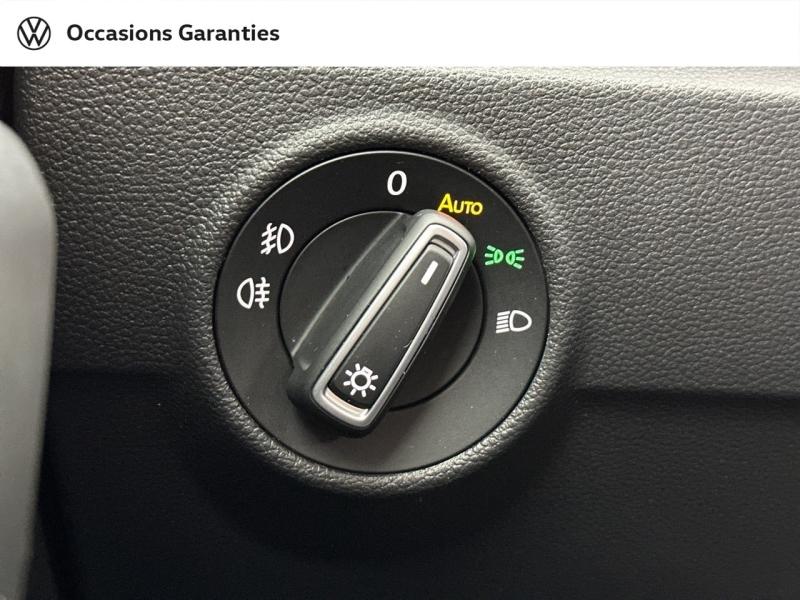 Voitures occasions VOLKSWAGEN T-ROC Lounge Paris