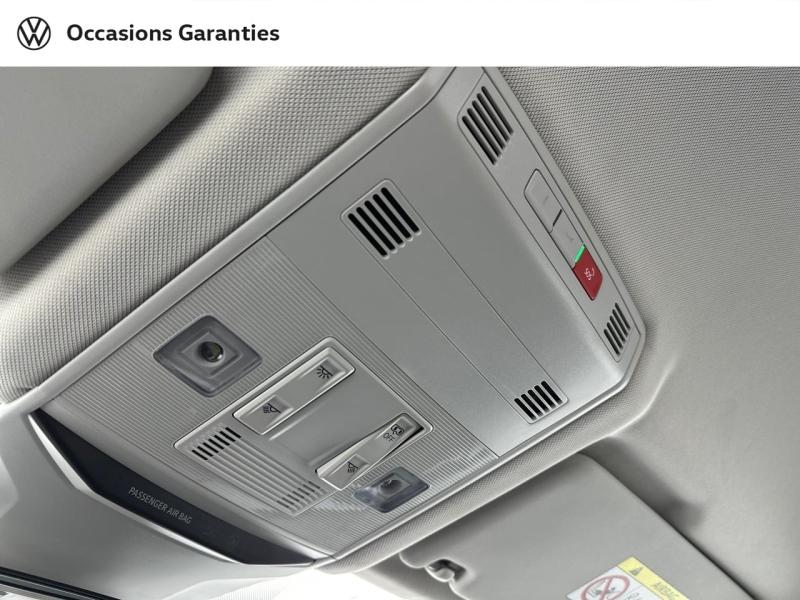 Voitures occasions VOLKSWAGEN T-ROC Lounge Paris