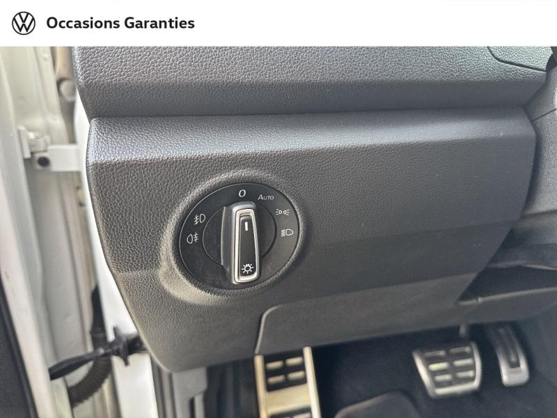 Voitures occasions VOLKSWAGEN T-ROC R-Line Paris