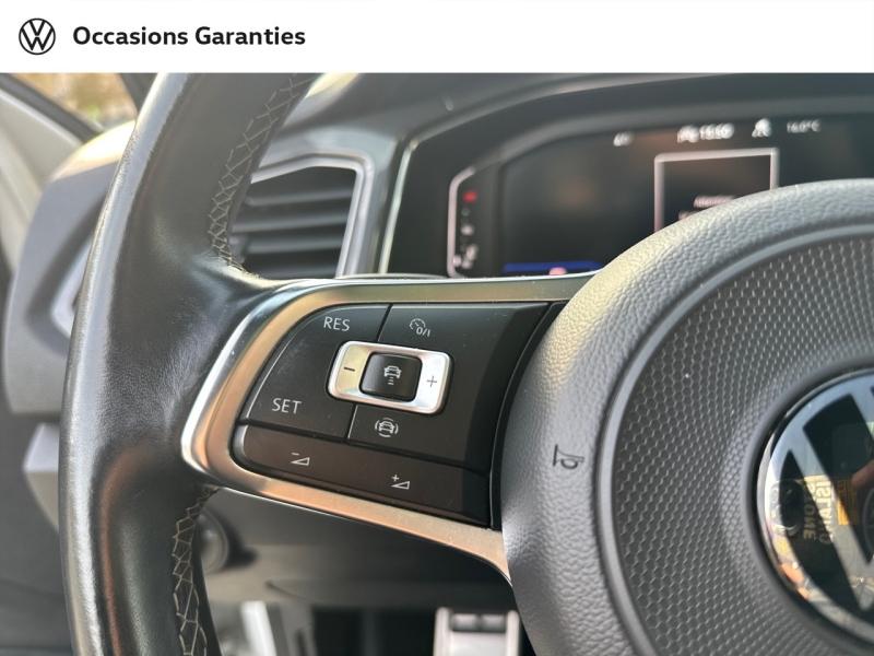 Voitures occasions VOLKSWAGEN T-ROC R-Line Paris