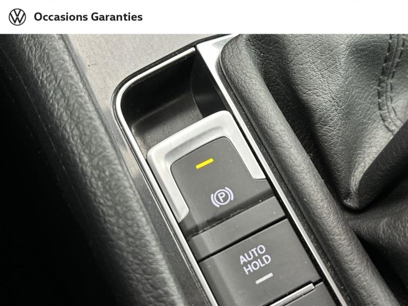 Voitures occasions VOLKSWAGEN GOLF SPORTSVAN Confortline Paris