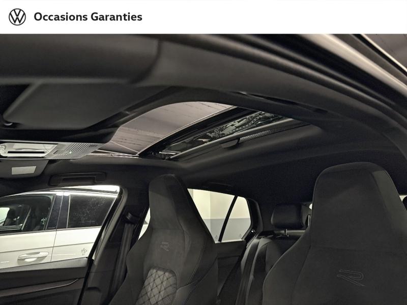 Voitures occasions VOLKSWAGEN GOLF R-Line Paris