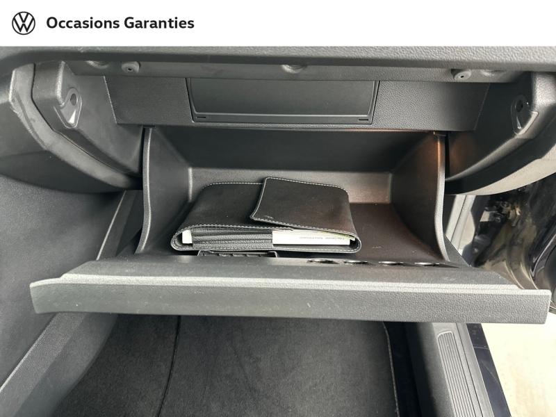 Voitures occasions VOLKSWAGEN T-Roc Cabriolet R-Line Paris