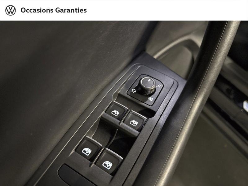 Voitures occasions VOLKSWAGEN T-Roc Cabriolet R-Line Paris