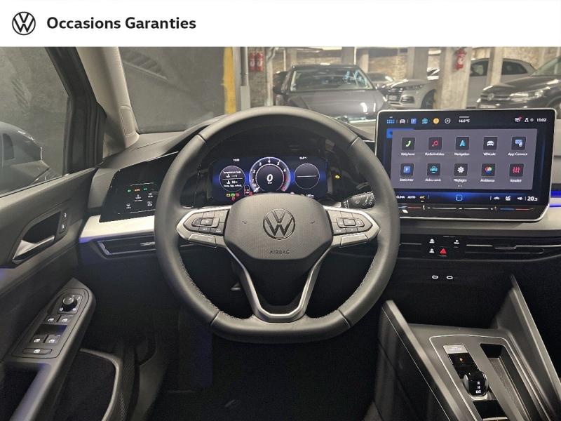 Voitures occasions VOLKSWAGEN GOLF Life Plus Paris