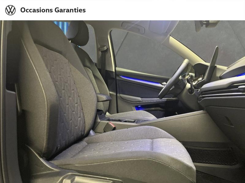 Voitures occasions VOLKSWAGEN GOLF Life Plus Paris