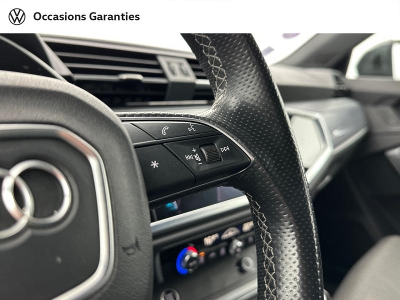 Voitures occasions Audi Q3 S line Paris