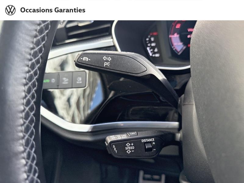 Voitures occasions Audi Q3 S line Paris