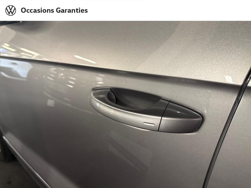 Voitures occasions VOLKSWAGEN T-ROC R-Line Paris