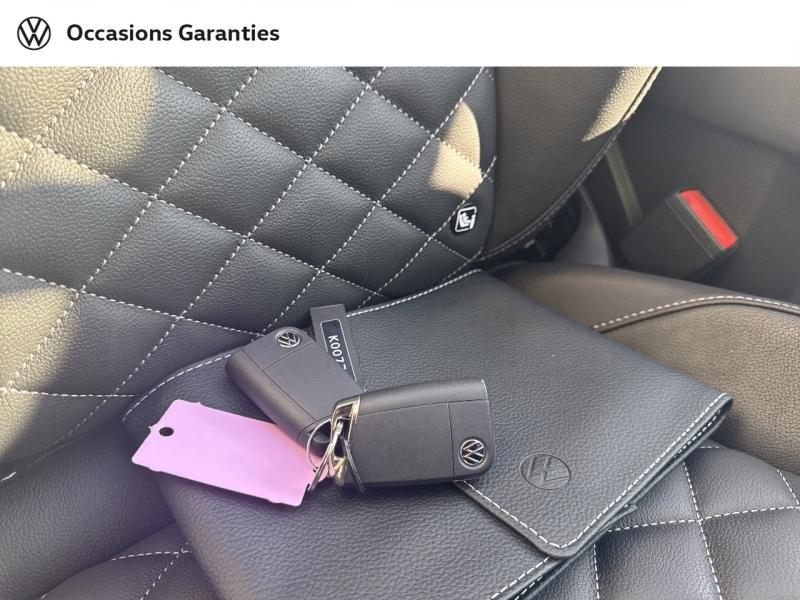 Voitures occasions VOLKSWAGEN T-Roc Cabriolet R-Line Paris