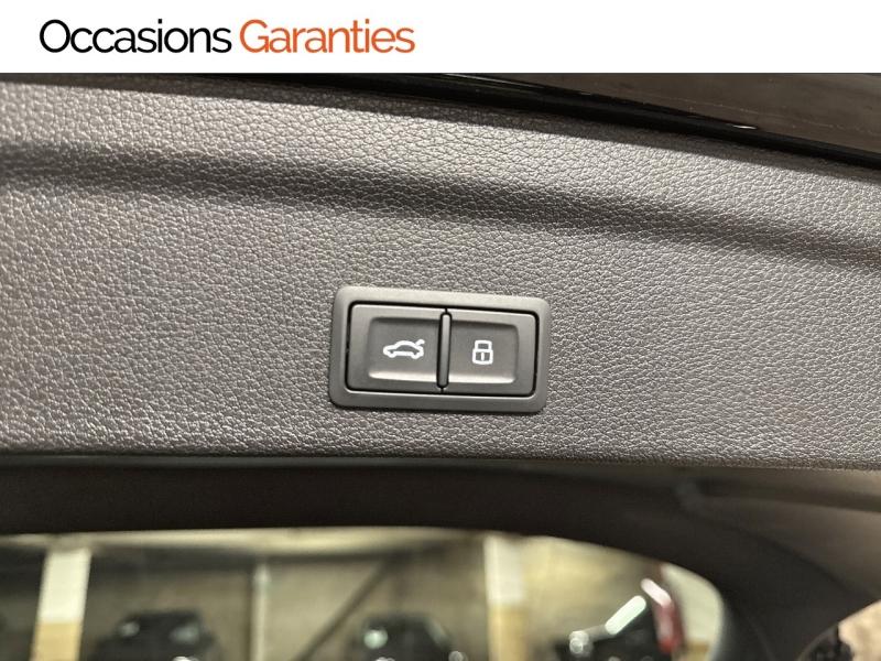 Voitures occasions Audi Q3 Sportback S line Paris