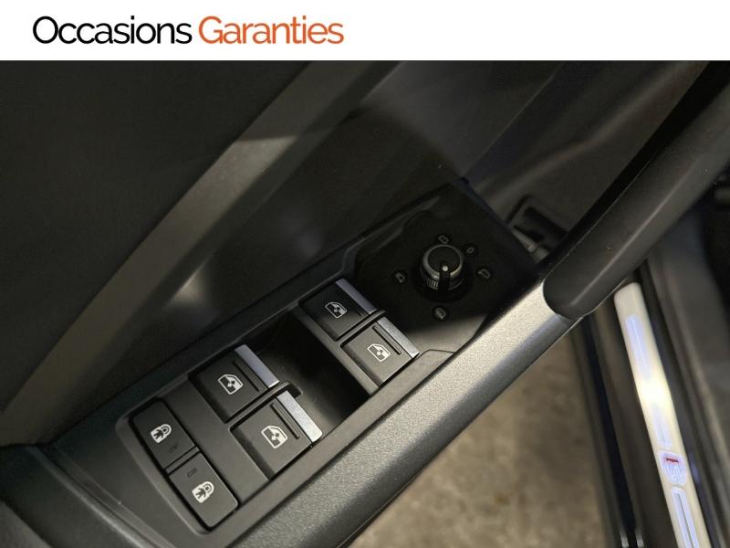 Voitures occasions Audi Q3 Sportback S line Paris