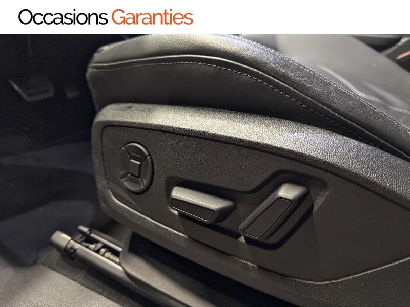 Voitures occasions Audi Q3 Sportback S line Paris