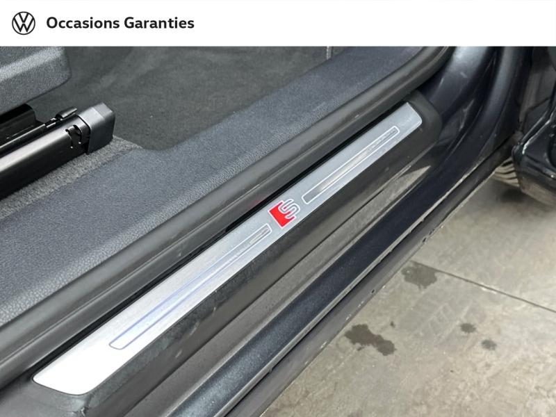 Voitures occasions Audi Q3 Sportback S line Paris