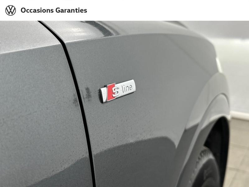 Voitures occasions Audi Q3 Sportback S line Paris