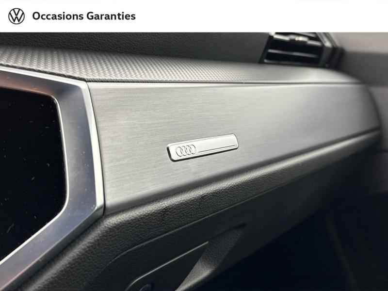 Voitures occasions Audi Q3 Sportback S line Paris