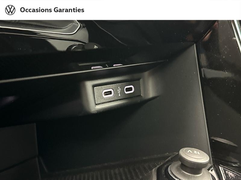 Voitures occasions VOLKSWAGEN T-Roc Cabriolet R-Line Paris