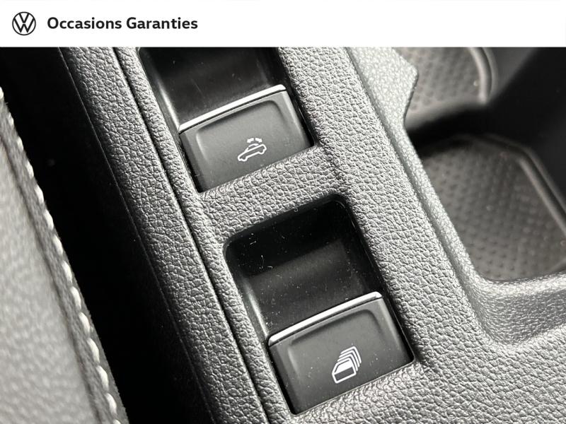 Voitures occasions VOLKSWAGEN T-Roc Cabriolet R-Line Paris