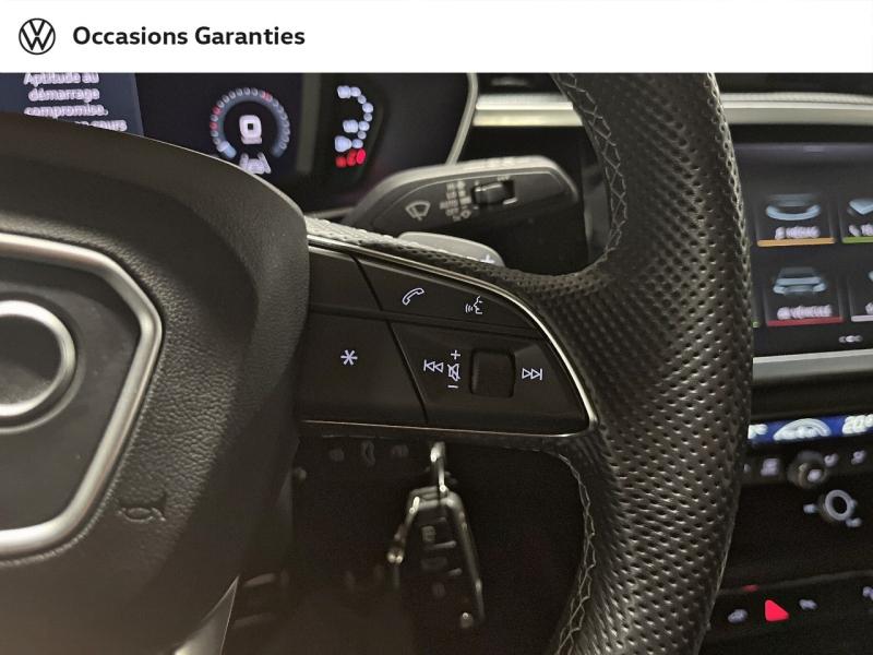 Voitures occasions Audi Q3 S line Paris