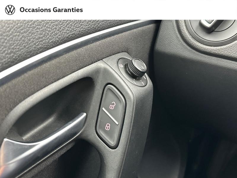 Voitures occasions VOLKSWAGEN POLO Confortline Business Paris