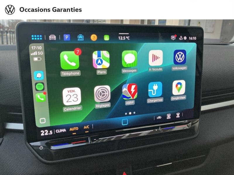 Voitures occasions VOLKSWAGEN T-ROC Life Paris