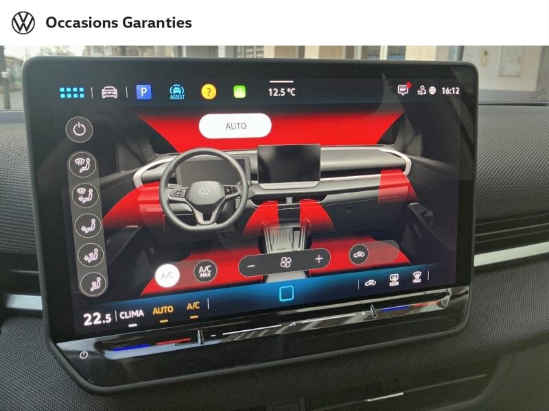Voitures occasions VOLKSWAGEN T-ROC Life Paris