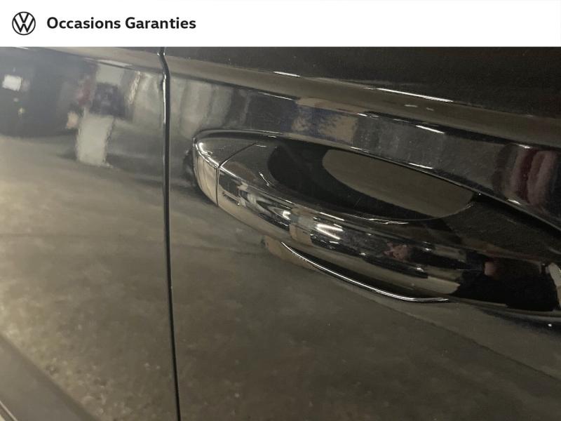 Voitures occasions VOLKSWAGEN T-ROC R-Line Paris