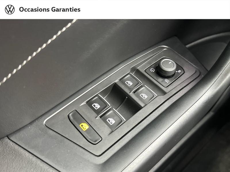 Voitures occasions VOLKSWAGEN T-ROC Style Paris