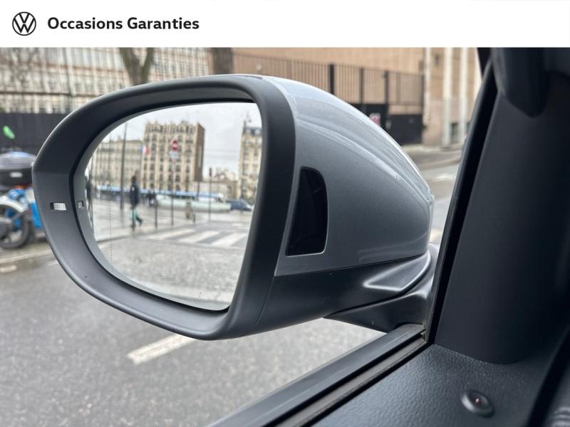 Voitures occasions VOLKSWAGEN T-ROC Style Paris