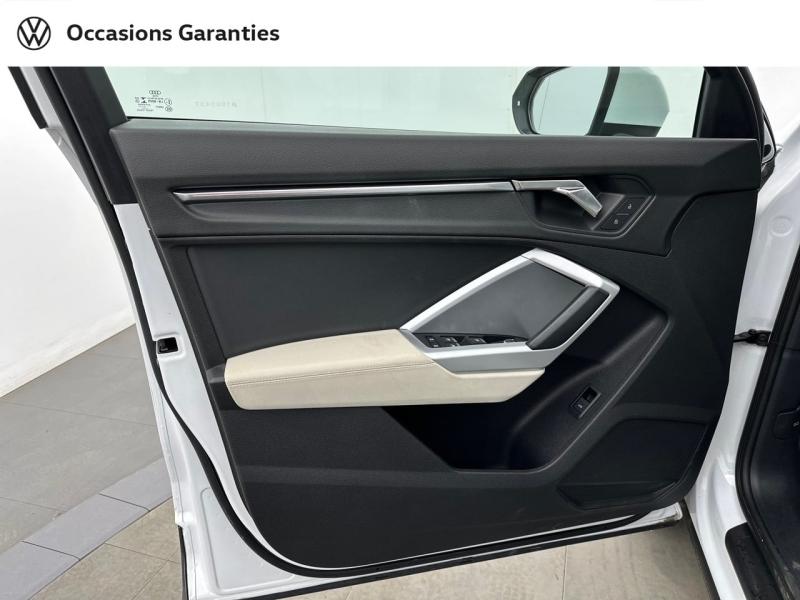 Voitures occasions Audi Q3 Design Paris