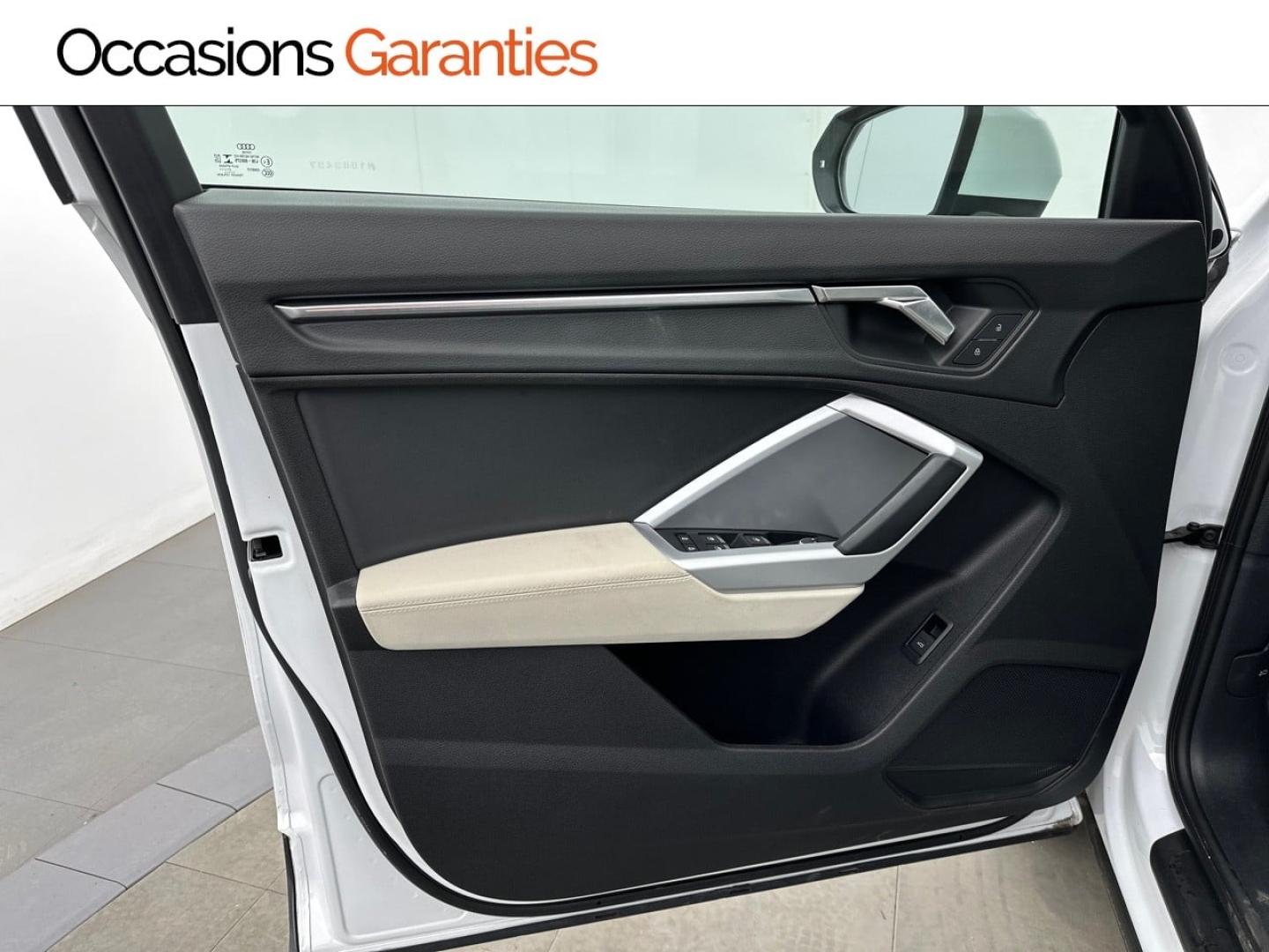 Voitures occasions Audi Q3 Design Paris