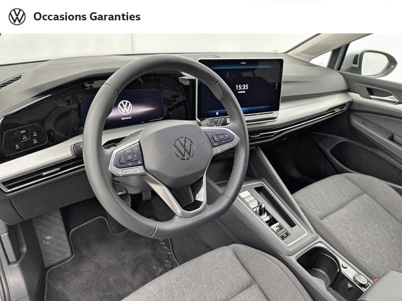 Voitures occasions VOLKSWAGEN GOLF Life Plus Paris
