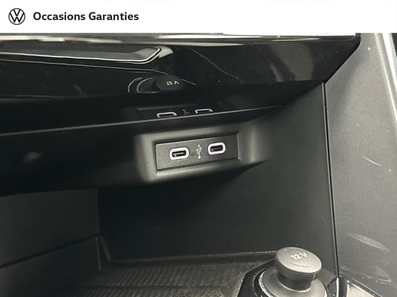 Voitures occasions VOLKSWAGEN T-ROC Carat Paris