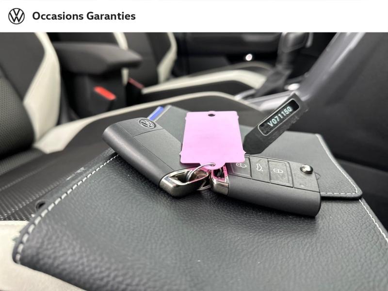 Voitures occasions VOLKSWAGEN T-ROC Carat Paris