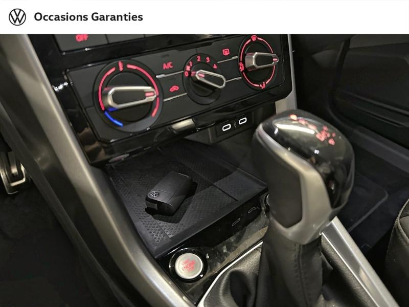 Voitures occasions VOLKSWAGEN T-CROSS Active Paris