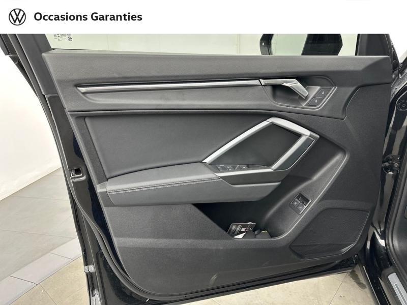 Voitures occasions Audi Q3 S line Paris