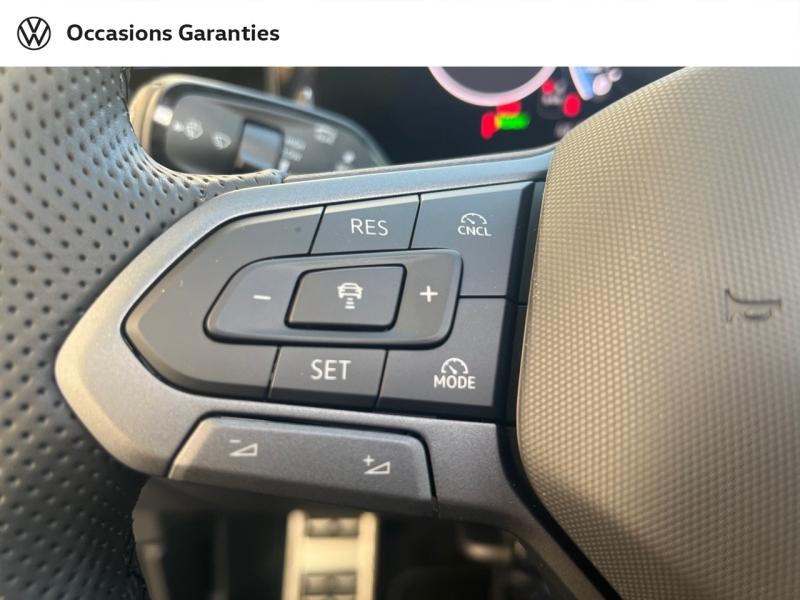Voitures occasions VOLKSWAGEN T-ROC R-Line Paris