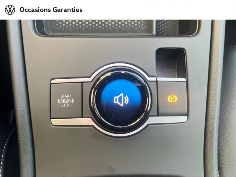 Voitures occasions VOLKSWAGEN T-ROC R-Line Paris