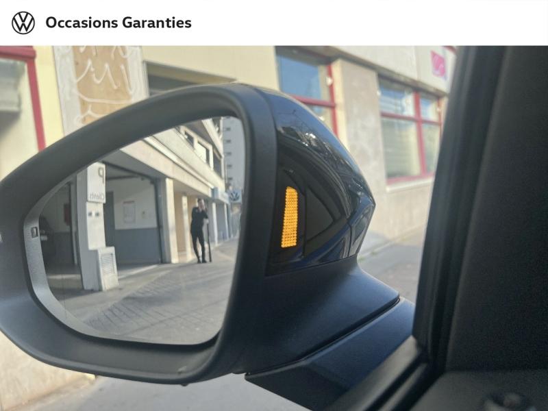 Voitures occasions VOLKSWAGEN T-ROC R-Line Paris