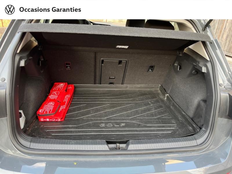Voitures occasions VOLKSWAGEN GOLF Life 1st Paris