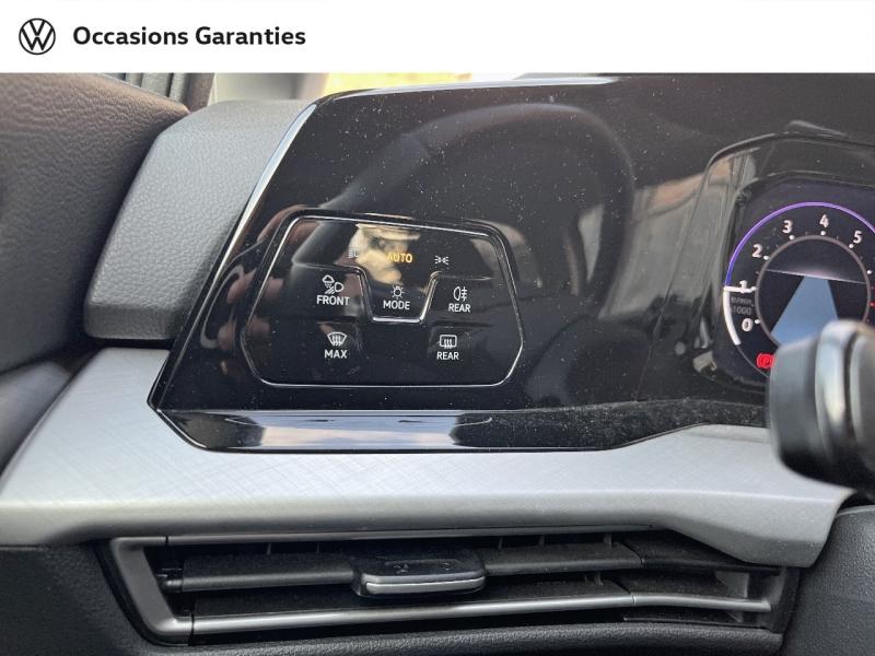 Voitures occasions VOLKSWAGEN GOLF Life 1st Paris