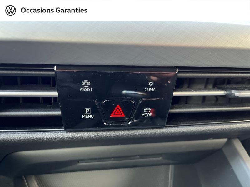 Voitures occasions VOLKSWAGEN GOLF Life 1st Paris