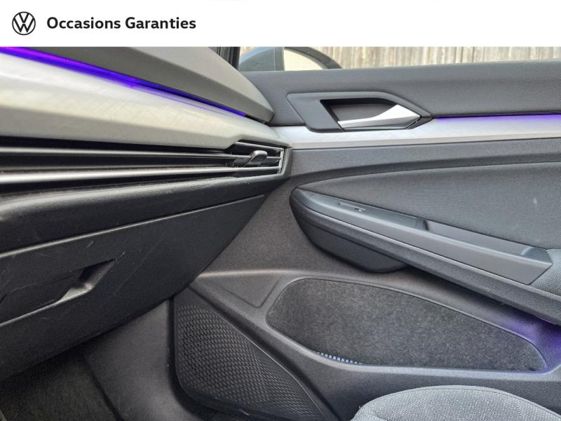 Voitures occasions VOLKSWAGEN GOLF Life 1st Paris