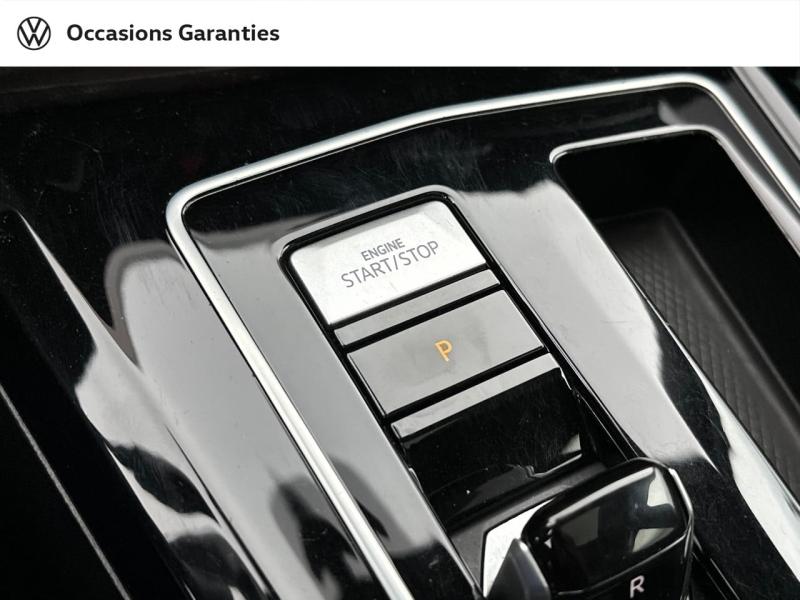 Voitures occasions VOLKSWAGEN GOLF R-Line Paris