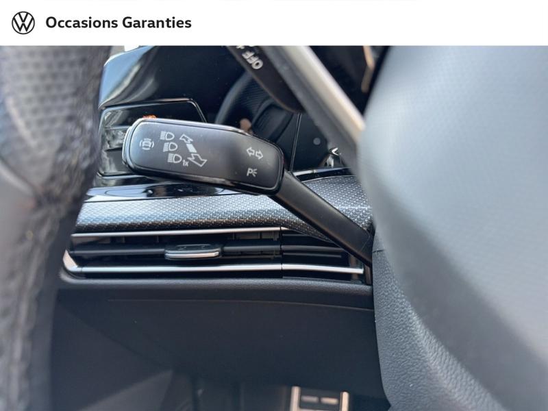 Voitures occasions VOLKSWAGEN GOLF R-Line Paris